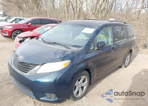 2011 Toyota Sienna Le V6 from USA, damaged, VIN 5TDKK3DC1BS002848